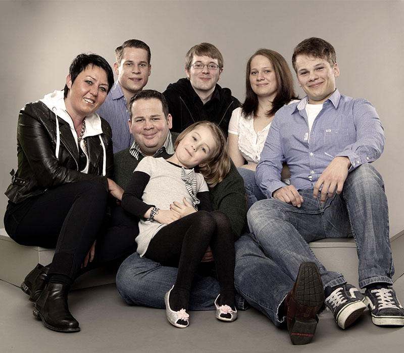 Familienfotos in Northeim. Egal ob Familie, Newborn, Geschwister, Babybauch oder Portrait. Immer das passende Shooting.