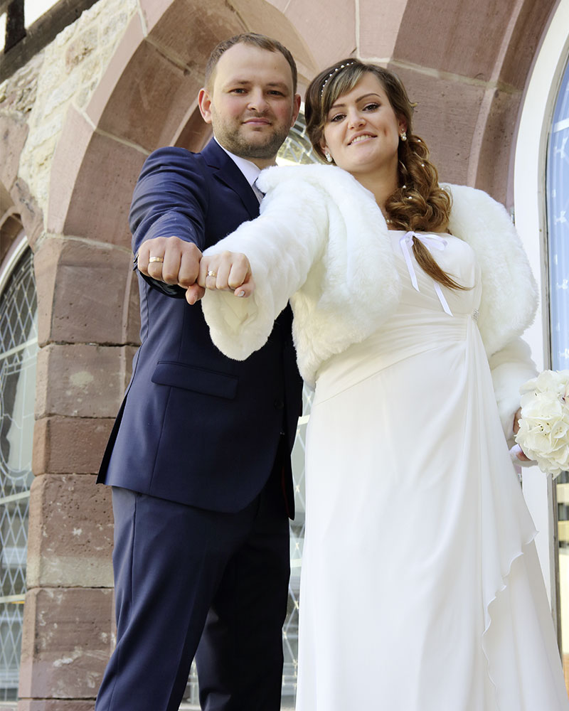 Hochzeitsshootings in Northeim. Hochzeiten sind einzigartige Erlebnisse. Wir haben langjährige Erfahrung in der Wedding Fotografie. Egal ob Reportage, Portraits oder Bilder von der Feier. Fotostudio Northeim Citylights