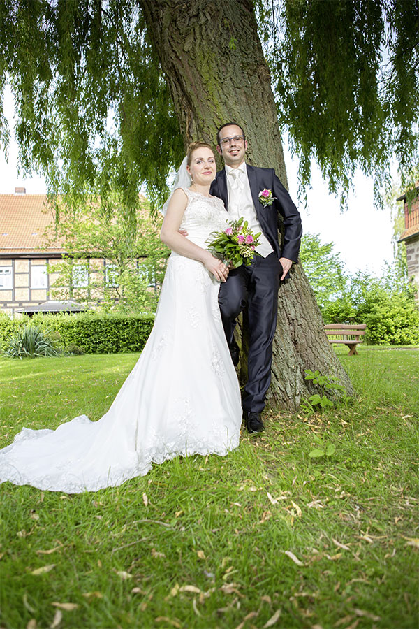 Hochzeitsshootings in Göttingen. Hochzeiten sind einzigartige Erlebnisse. Wir haben langjährige Erfahrung in der Wedding Fotografie. Egal ob Reportage, Portraits oder Bilder von der Feier. Fotostudio Northeim Citylights